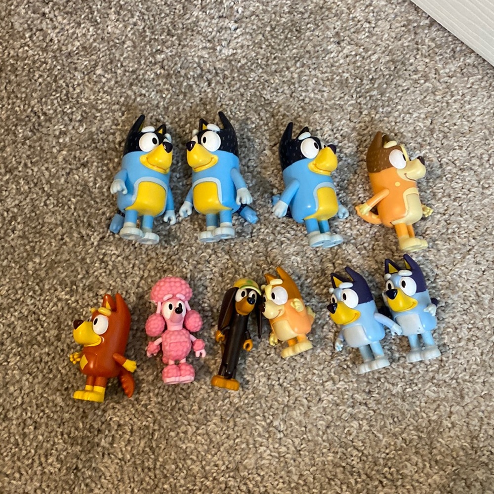 Bluey figures